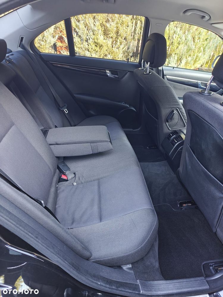 Mercedes-Benz Klasa C 200 CDI DPF Classic - 10