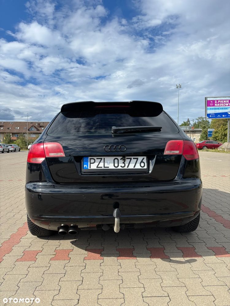 Audi A3 Sportback - 4
