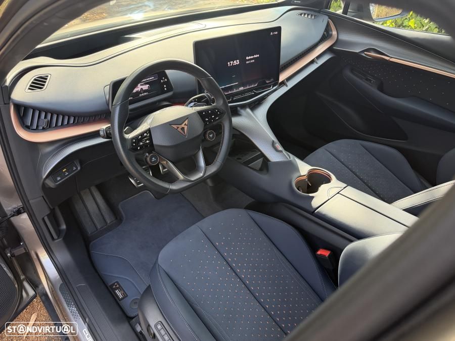 CUPRA Tavascan 77 kWh VZ — fotografia 10