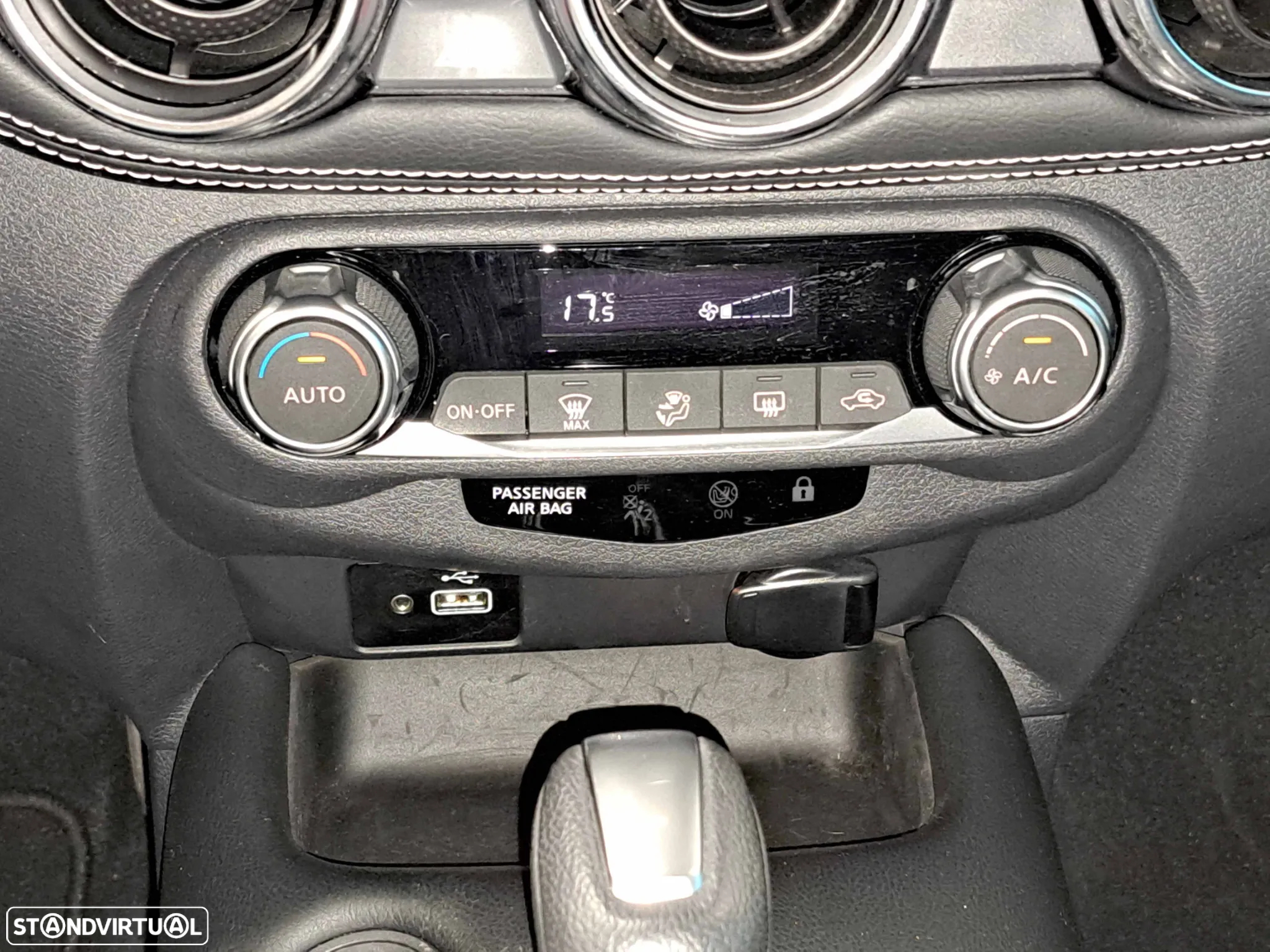 Nissan Juke 1.0 DIG-T Acenta DCT - 16