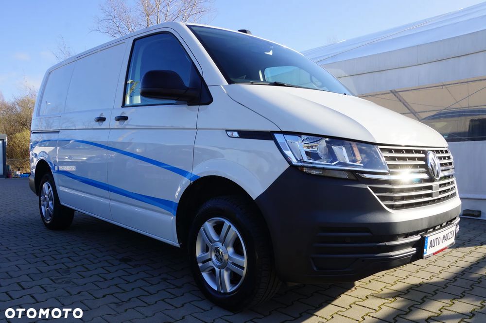 Volkswagen Transporter - 9