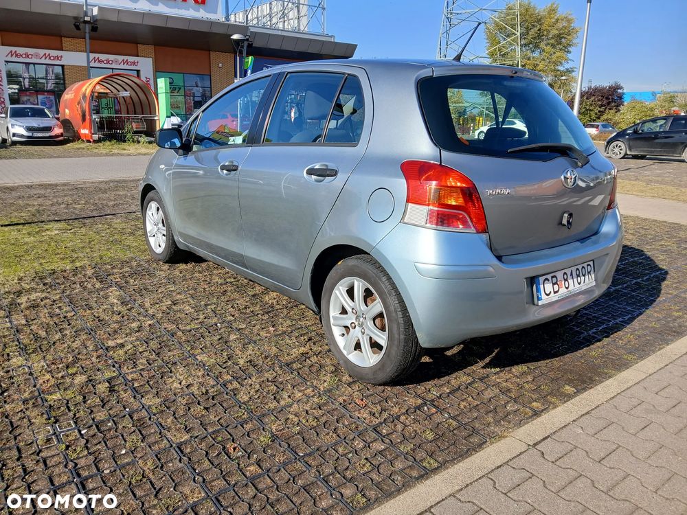 Toyota Yaris 1.33 Sol - 2