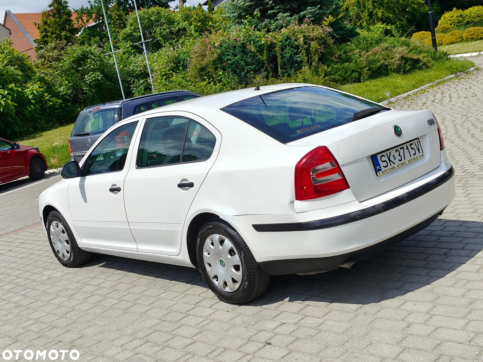 Skoda Octavia 1.6 Ambiente - 13