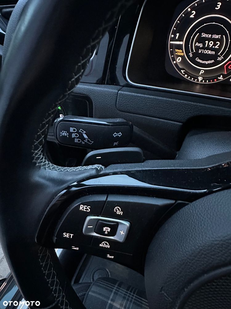 Volkswagen Golf GTD (BlueMotion Technology) DSG - 22