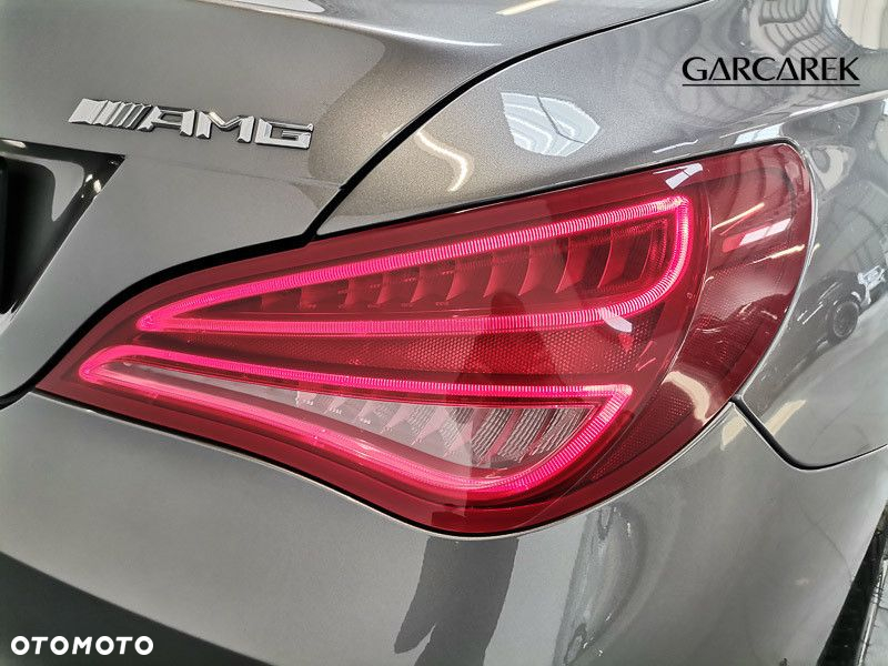Mercedes-Benz CLA 45 AMG 4-Matic - 11