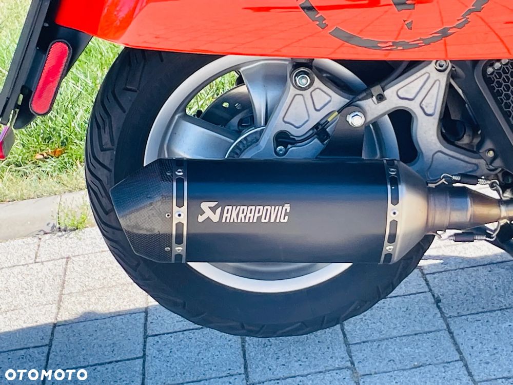 Vespa GTS - 13