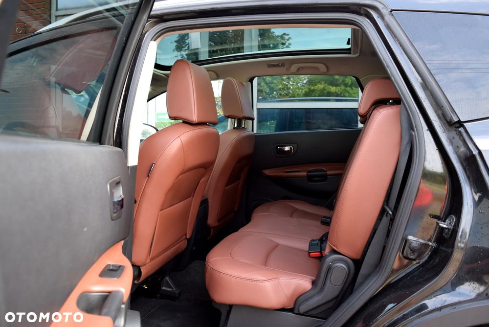 Nissan Qashqai+2 2.0 dCi Tekna - 8