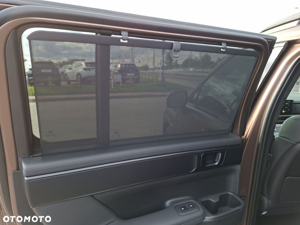 Hyundai Santa Fe 1.6 T-GDI HEV Calligraphy 4WD 7os - 32