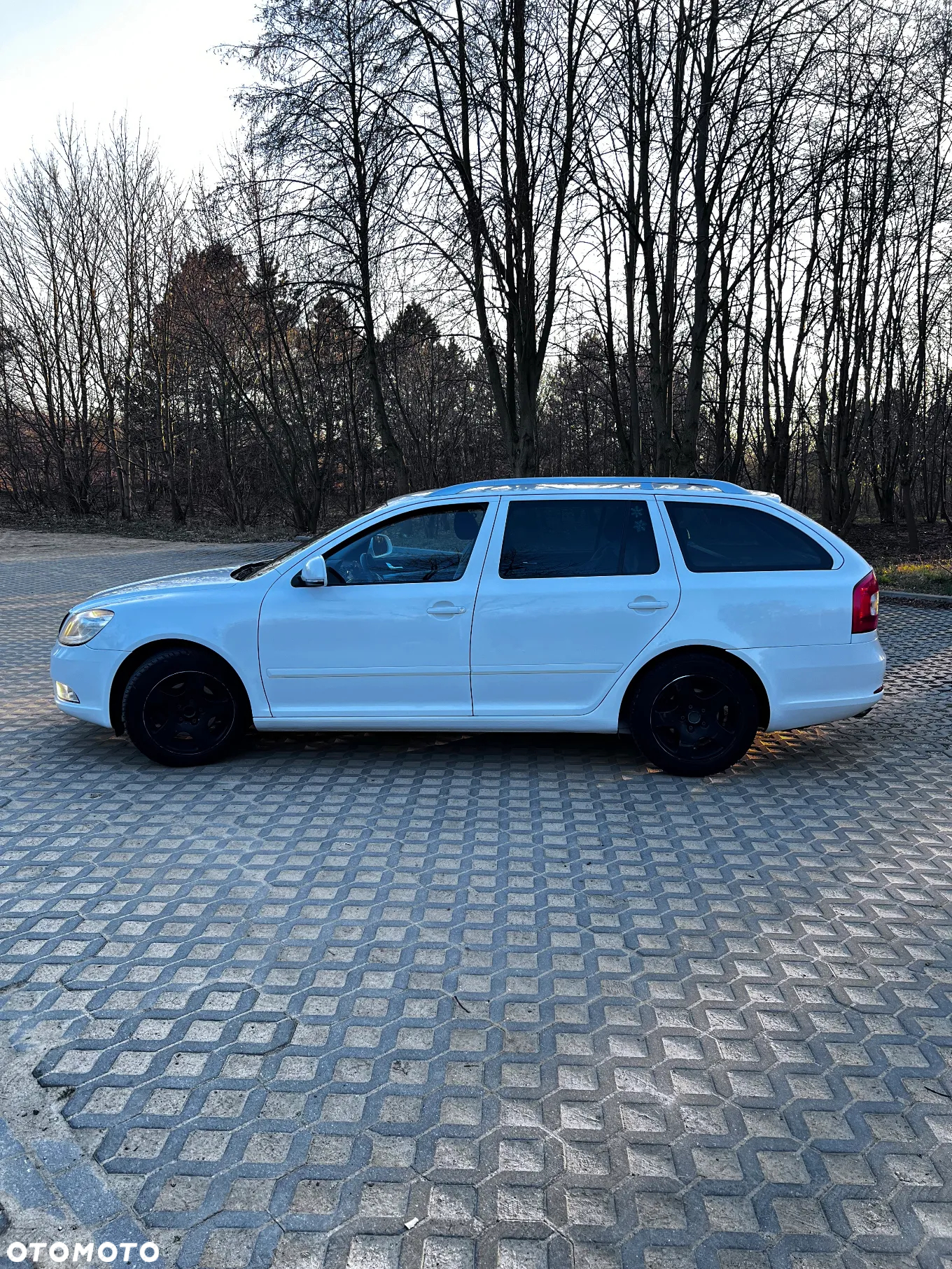 Skoda Octavia 2.0 TDI DPF DSG Elegance - 6