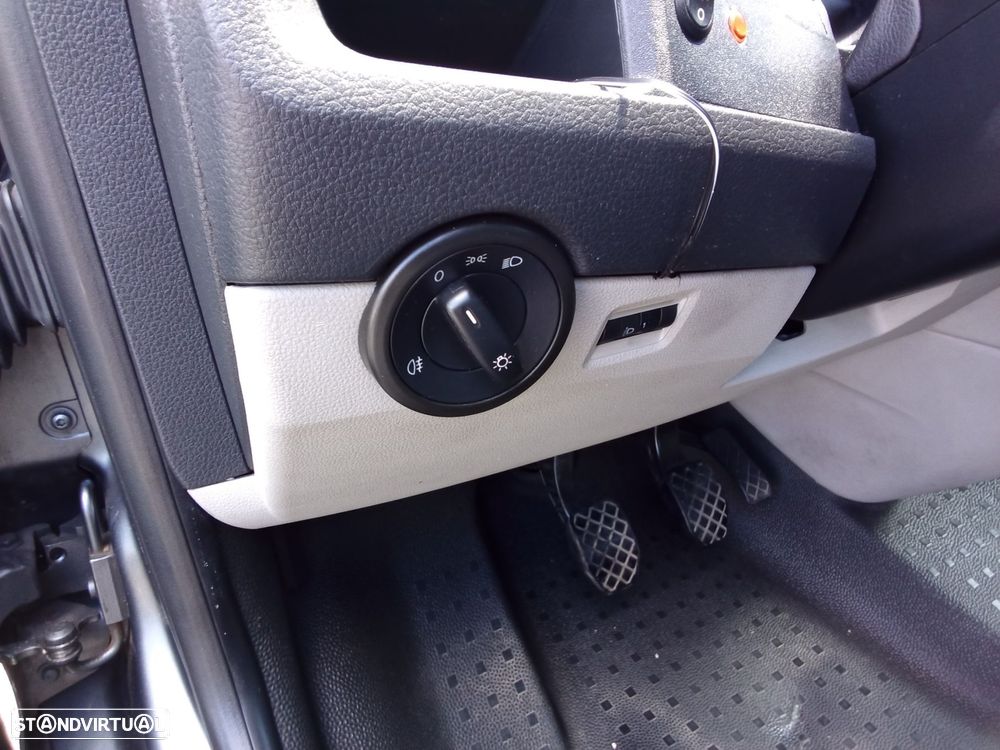 VW Transporter 2.0 TDI BM L.Extra AC Net - 30