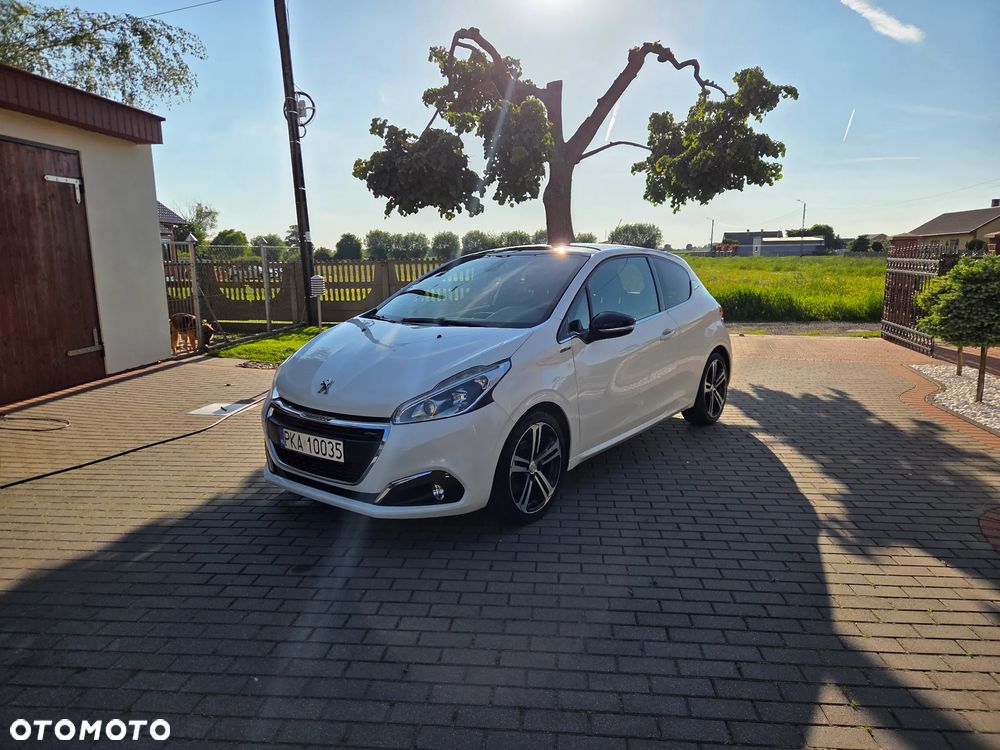 Peugeot 208 Blue-HDi 120 Stop&Start Allure - 1