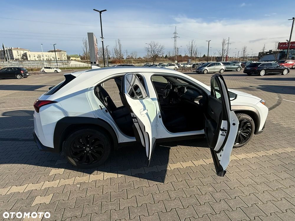 Lexus UX 250h GPF F Sport Design 2WD - 11