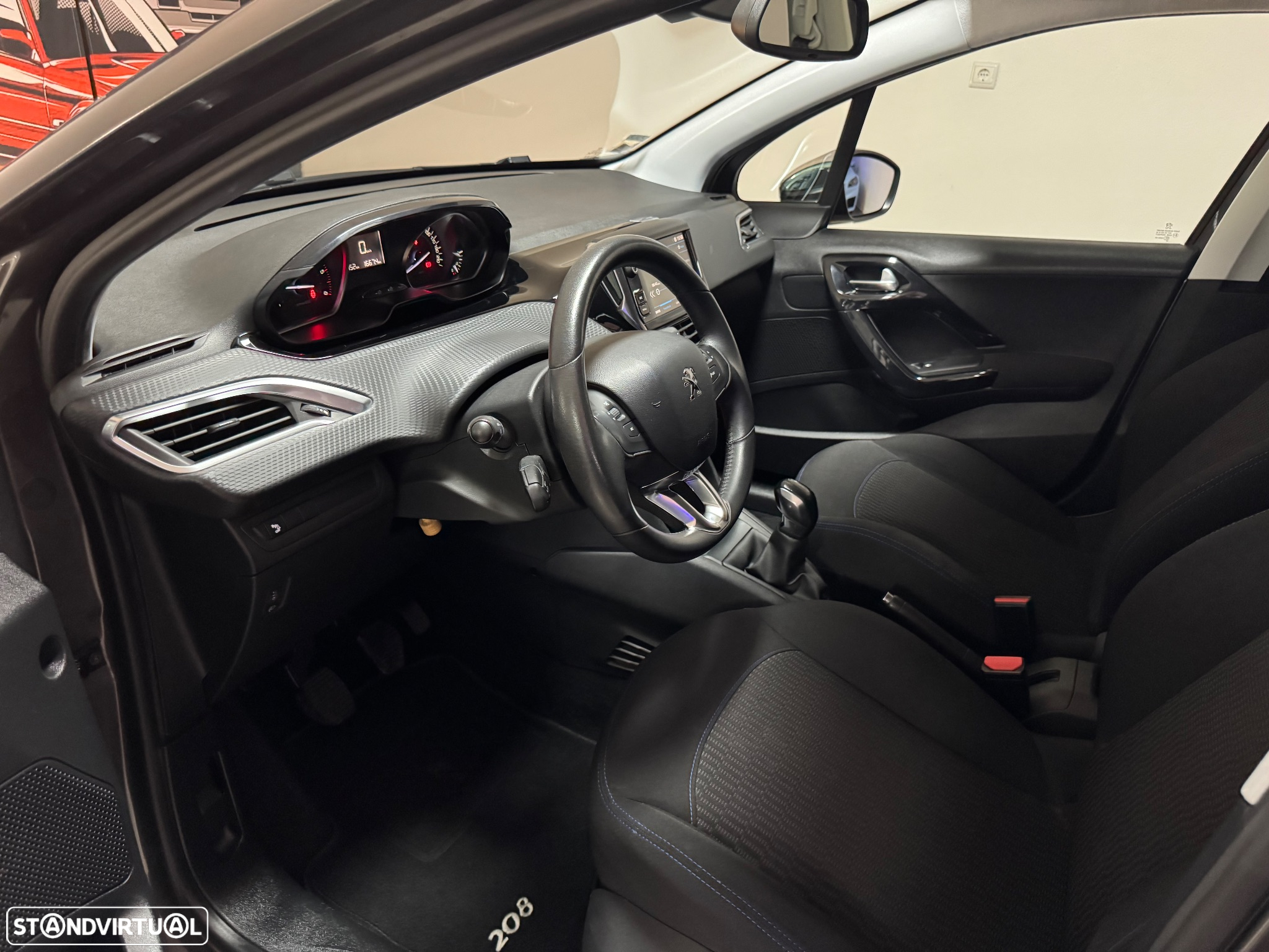 Peugeot 208 1.6 BlueHDi Style - 12
