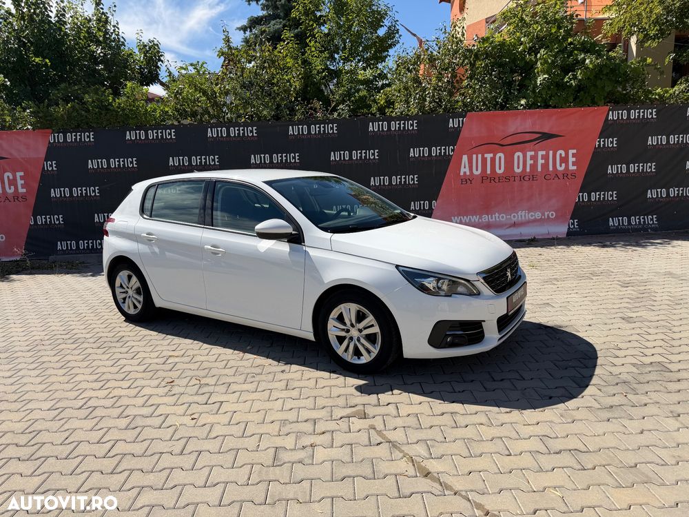 Peugeot 308 1.2 L PureTech Turbo S&S EAT8 Active Pack - 11