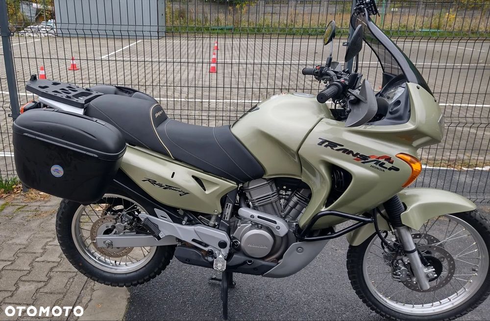 Honda Transalp - 18