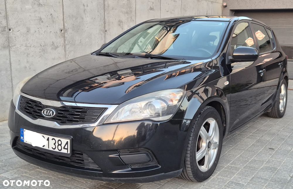 Kia Ceed - 3