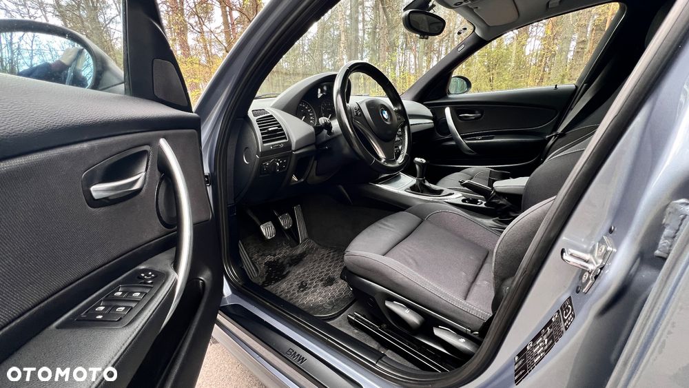 BMW Seria 1 - 17