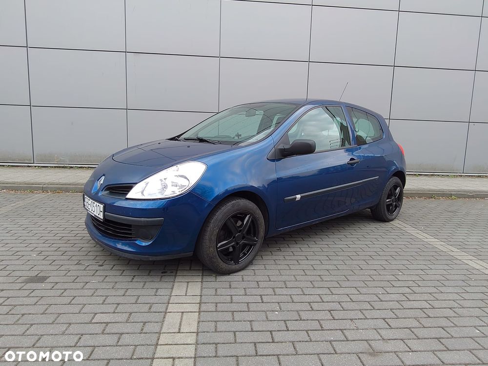 Renault Clio 1.2 16V Tech Run - 1