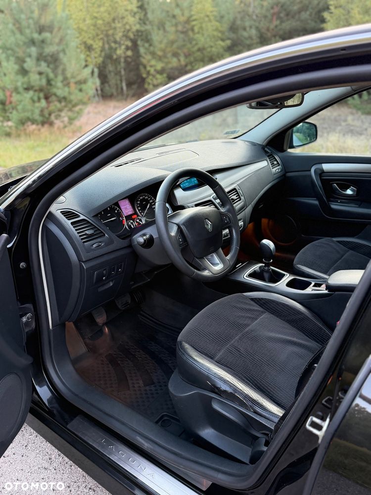 Renault Laguna 2.0 DCi Privilege - 16