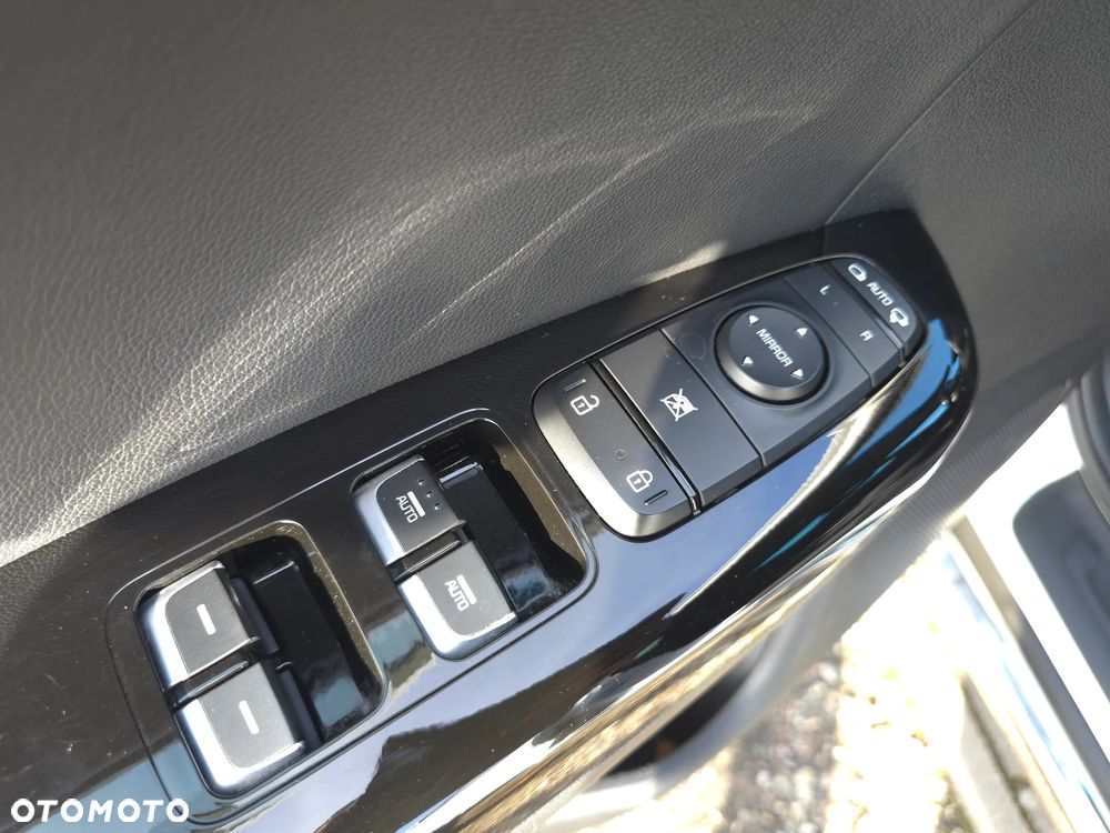 Kia Sportage 1.6 T-GDI Black Edition 2WD DCT - 19