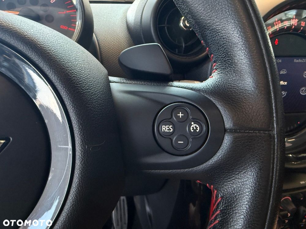 MINI John Cooper Works - 36