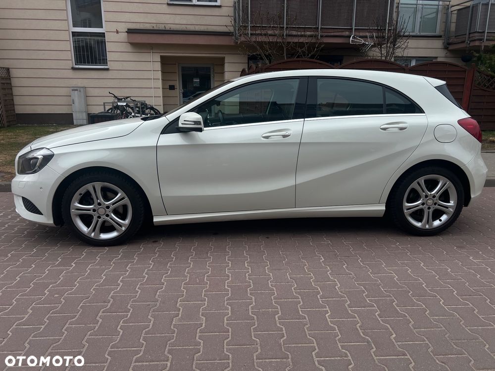 Mercedes-Benz Klasa A 180 (BlueEFFICIENCY) 7G-DCT - 3