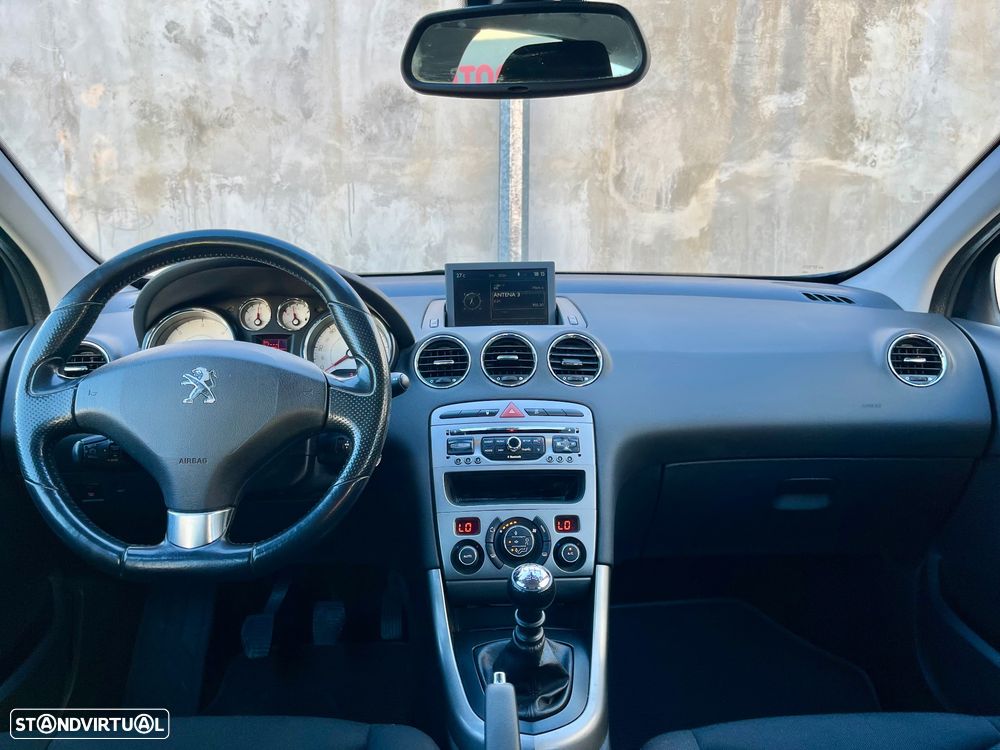 Peugeot 308 SW 1.6 e-HDi Active CVM6 - 23