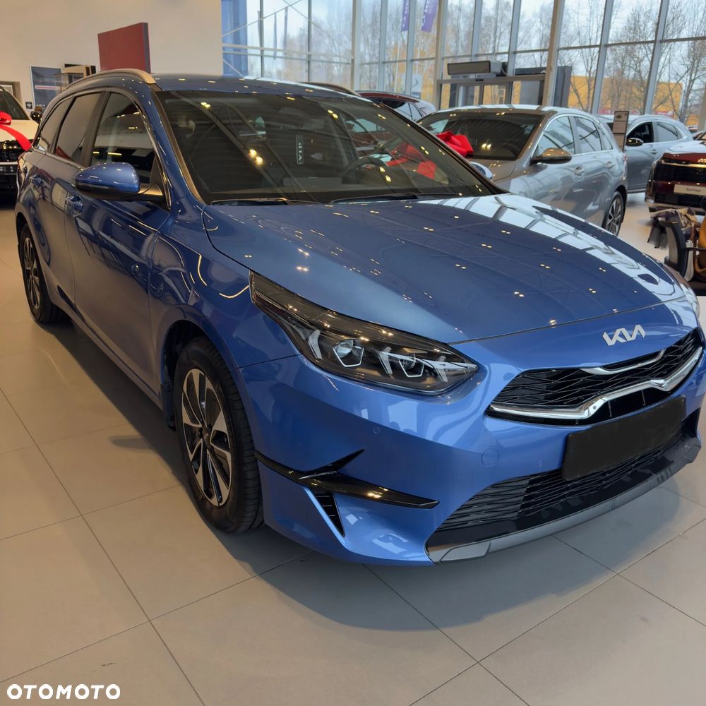 Kia Ceed 1.5 T-GDI Tribute DCT