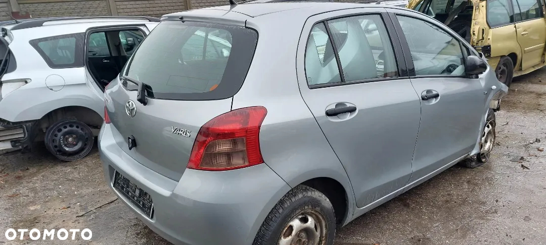 Toyota Yaris ii 1,4 d4d 90km alternator - 5