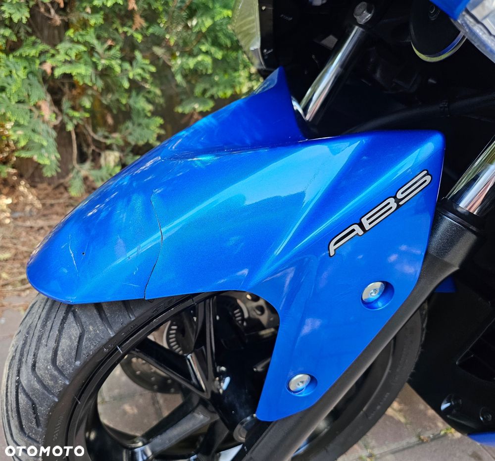 Yamaha NMAX - 12