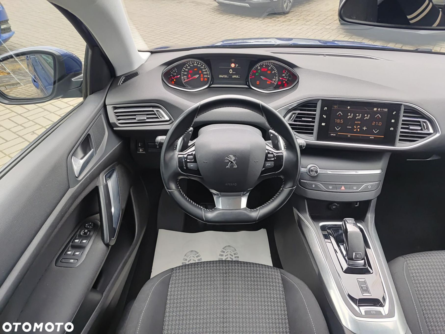 Peugeot 308 1.2 PureTech Active Pack S&S EAT8 - 27