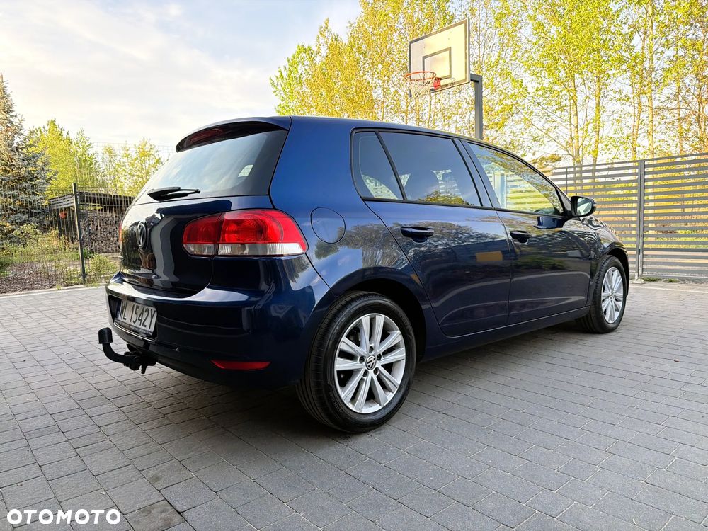 Volkswagen Golf - 4