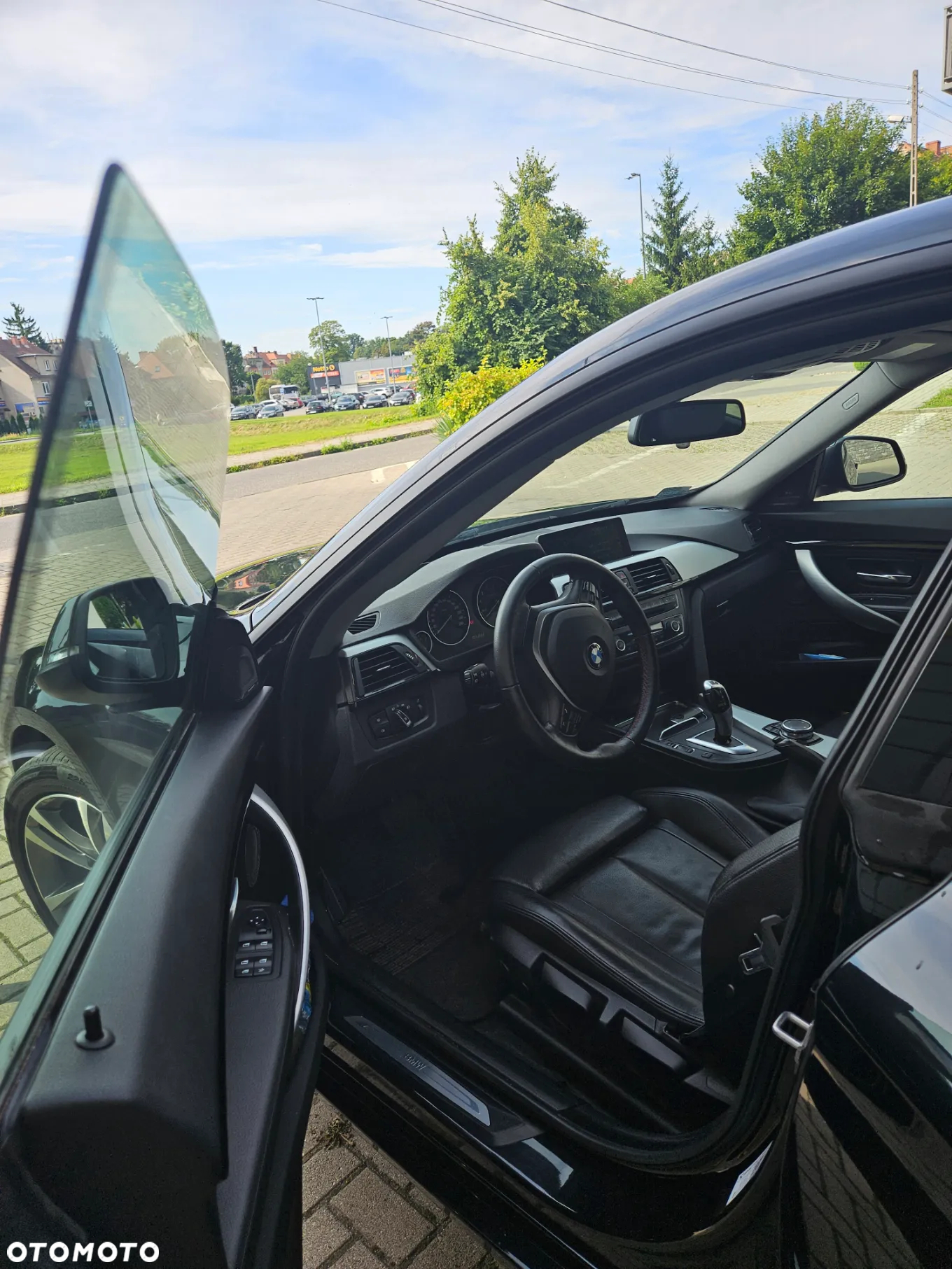 BMW Seria 3 320i Touring Sport Line - 6