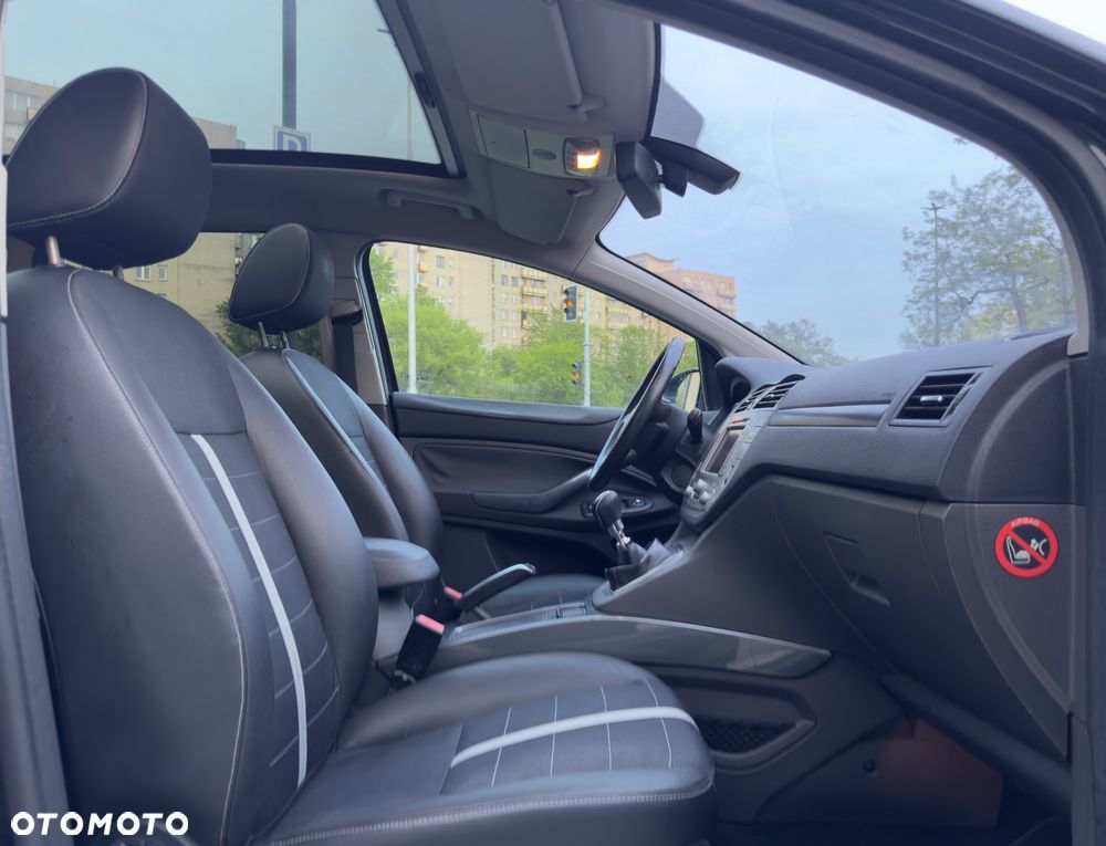 Ford Kuga 2.0 TDCi Titanium - 21