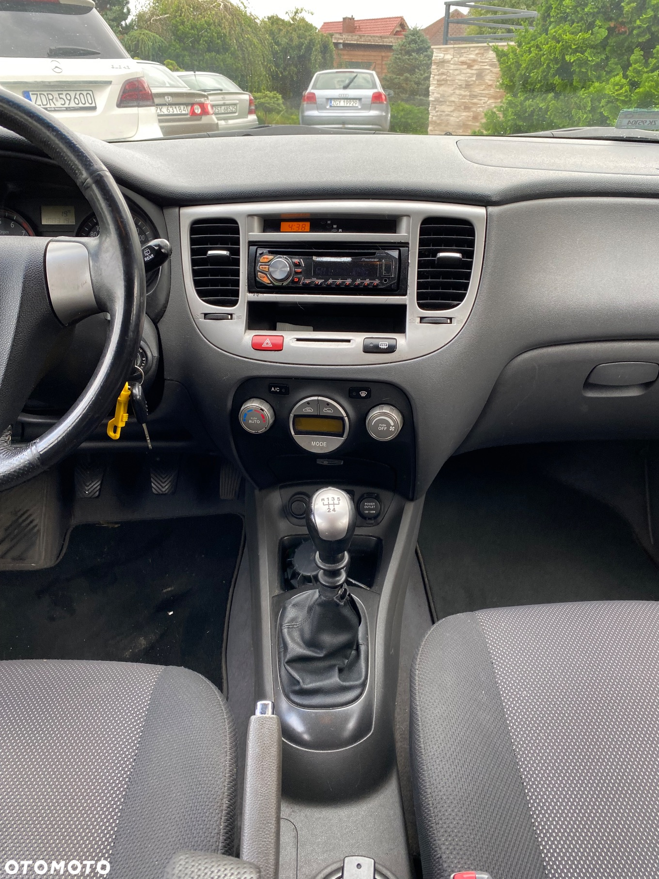 Kia Rio 1.4 Comfort - 18