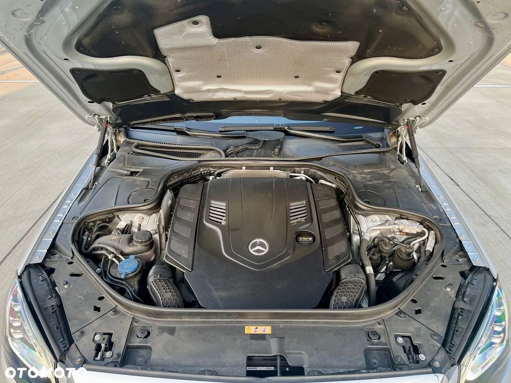 Mercedes-Benz Klasa S 560 L 4Matic 9G-TRONIC - 17