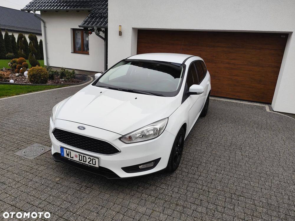 Ford Focus 1.5 TDCi DPF Start-Stopp-System Business - 2