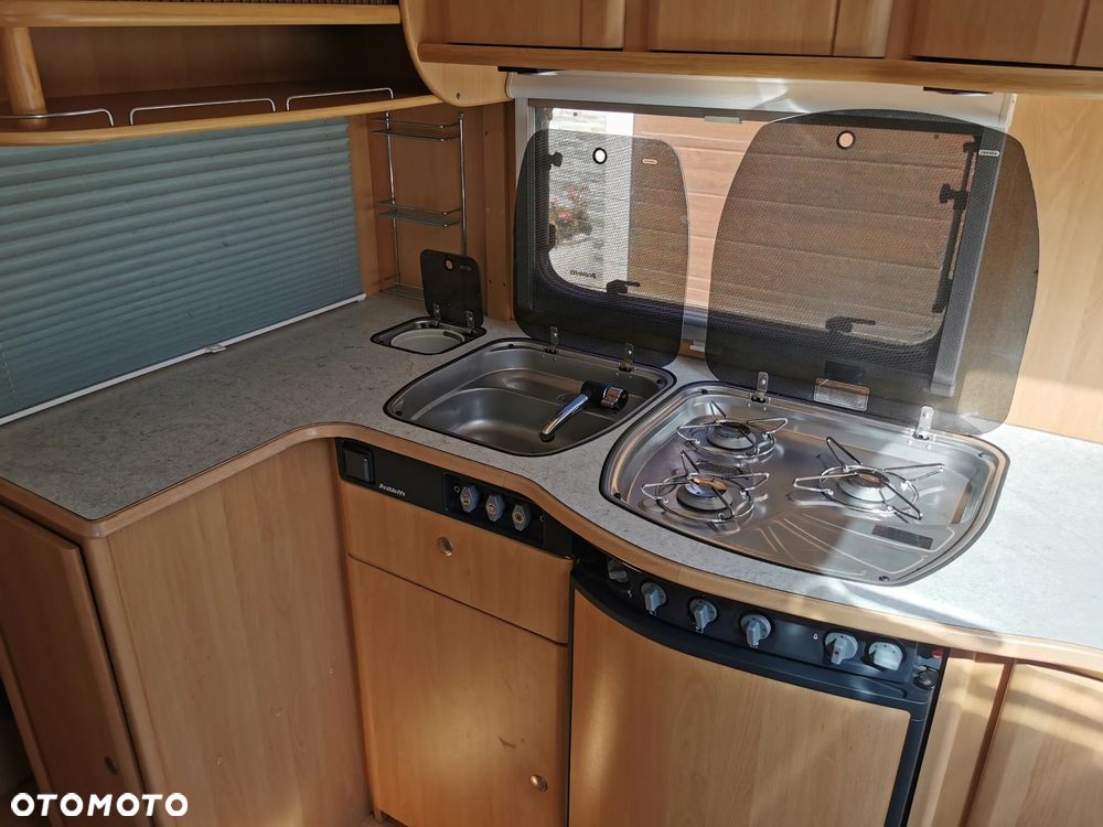 Dethleffs Camper - 11