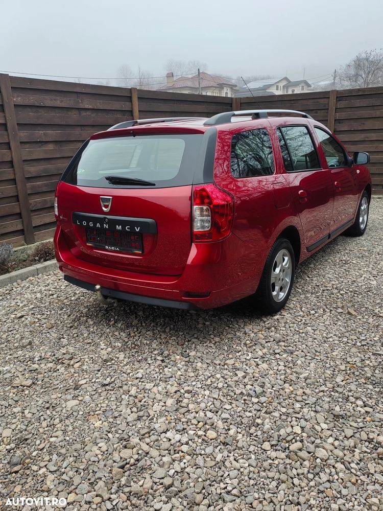Dacia Logan TCe 90 Laureate - 3
