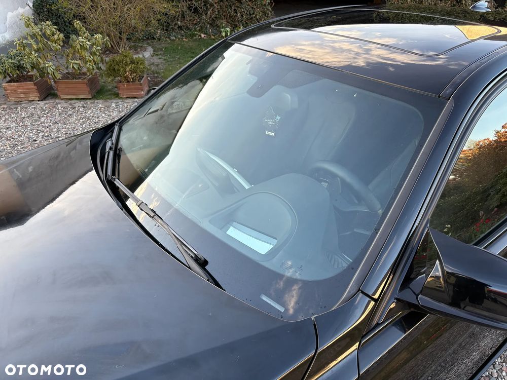 BMW Seria 3 335i Sport-Aut Luxury Line - 12