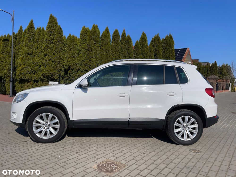 Volkswagen Tiguan 2.0 TDI DPF BlueMotion Technology Sport & Style - 2