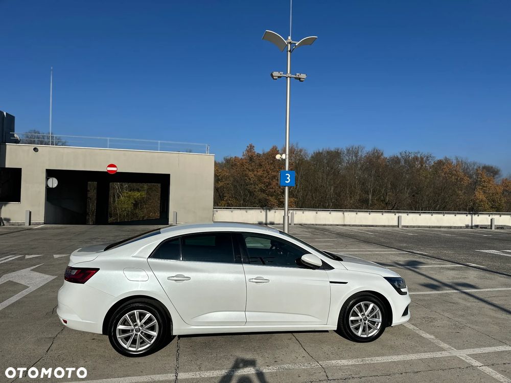 Renault Megane - 24