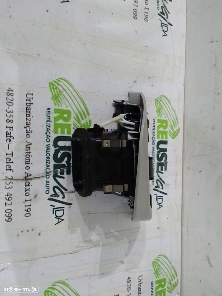 Grelha De Ventilação Esq Bmw 1 (F20) - 2