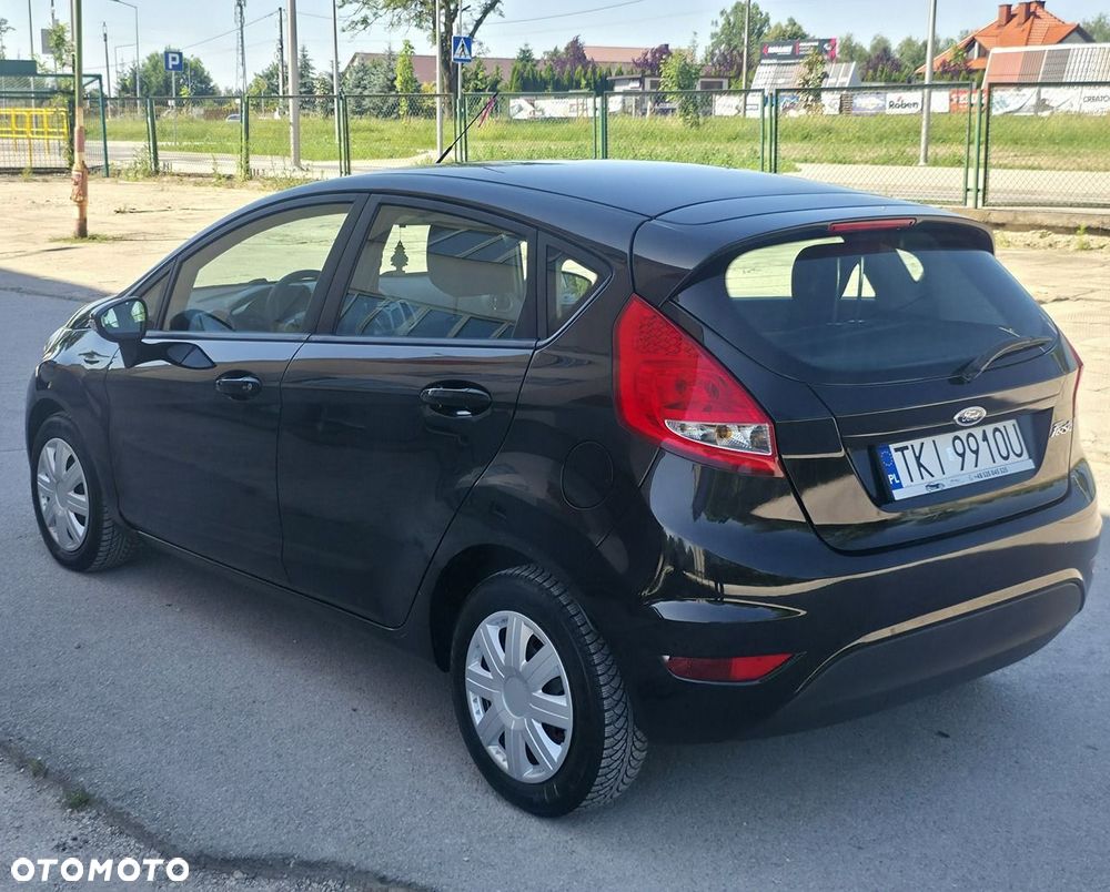 Ford Fiesta - 4