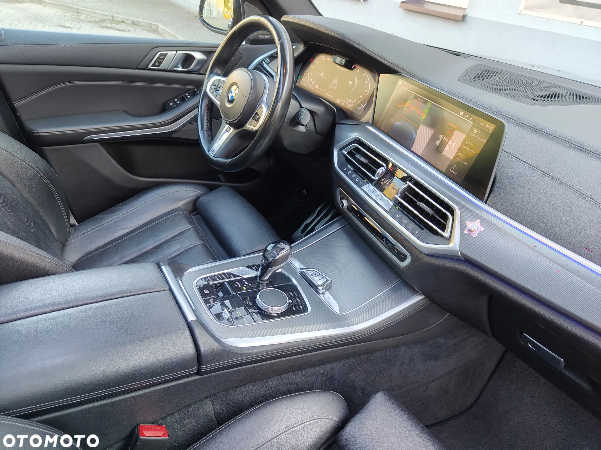 BMW X5 M M50i - 17
