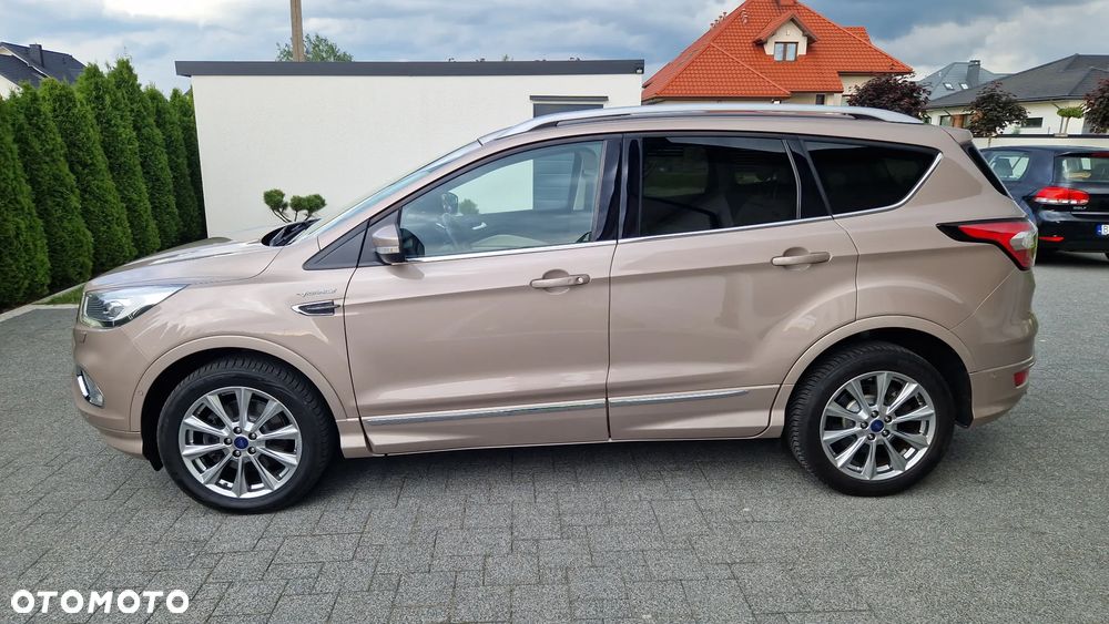 Ford Kuga 1.5 EcoBoost 4x4 Vignale - 35