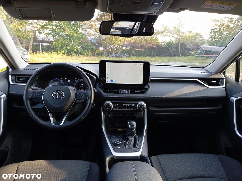 Toyota RAV4 - 18