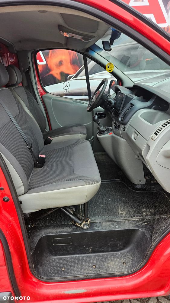 Opel Vivaro - 5