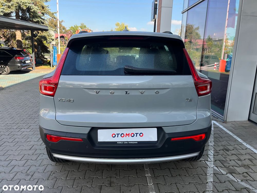 Volvo XC 40 T2 Essential - 4