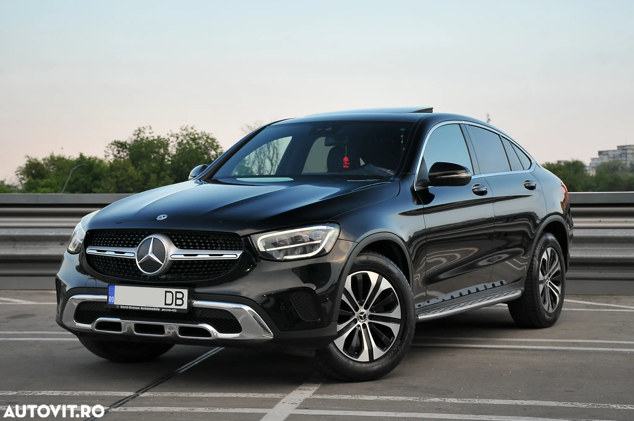 Mercedes-Benz GLC Coupe 220 d 4Matic 9G-TRONIC - 2